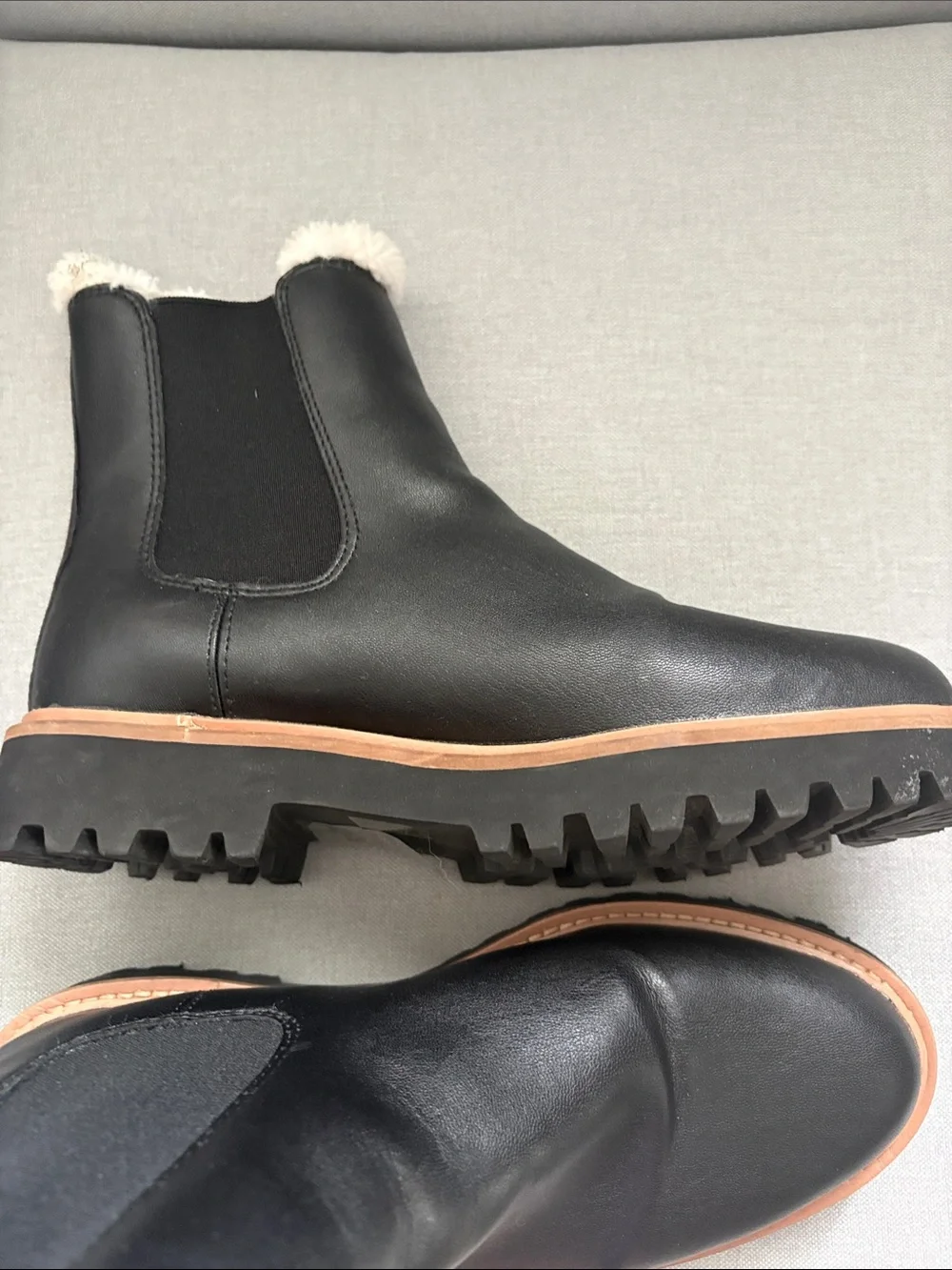 Jcrew Black leather Sherpa-Trim Chelsea Boots for Women